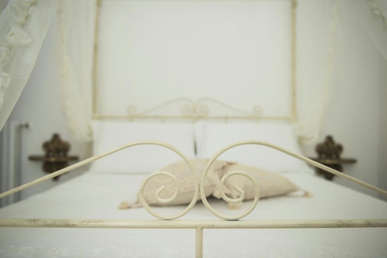 Dimora Cappuccini Guest House Cisternino Ngoại thất bức ảnh